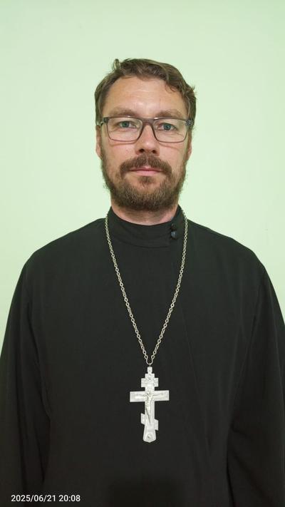 Александр Кобелев